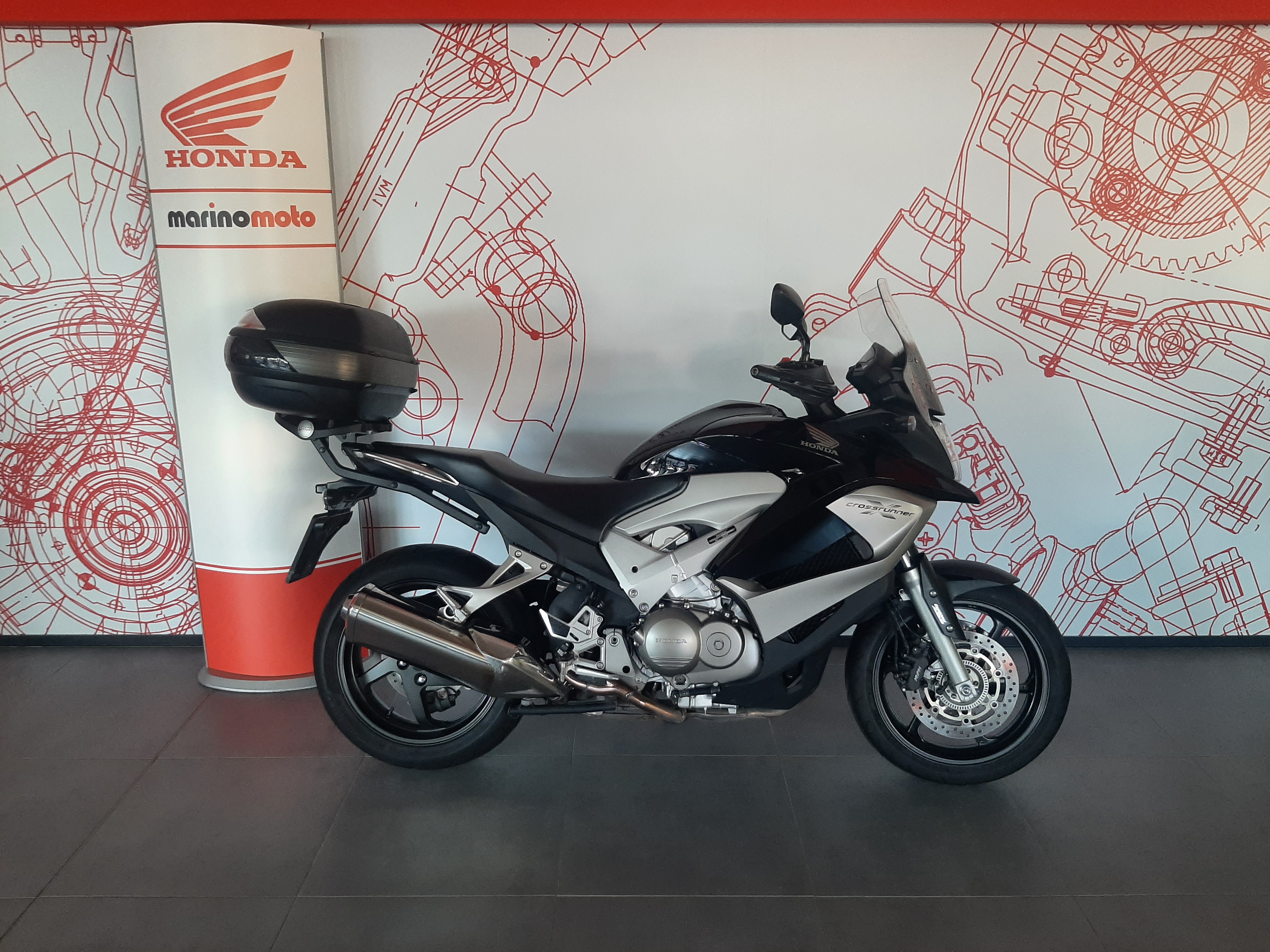 HONDA CROSSRUNNER 800