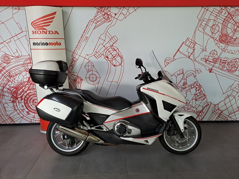 HONDA INTEGRA 700